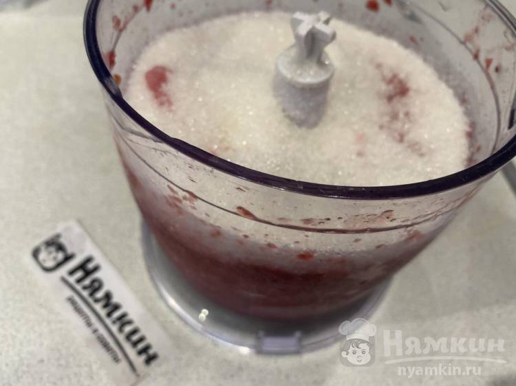 Брусника с сахаром без варки на зиму - фото шаг 4
