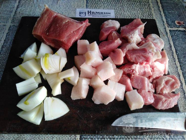 Мясные котлеты с салом, луком и чесноком рецепт с фото пошагово - slep-kostroma.ru