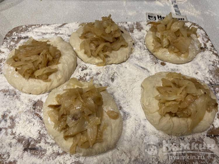 Пирожки с жареным луком - рецепт автора Елена 🍓