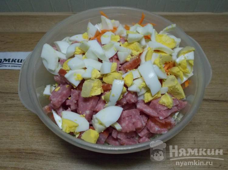 Салат из пекинской капусты с копченой колбасой - рецепт от Микоян