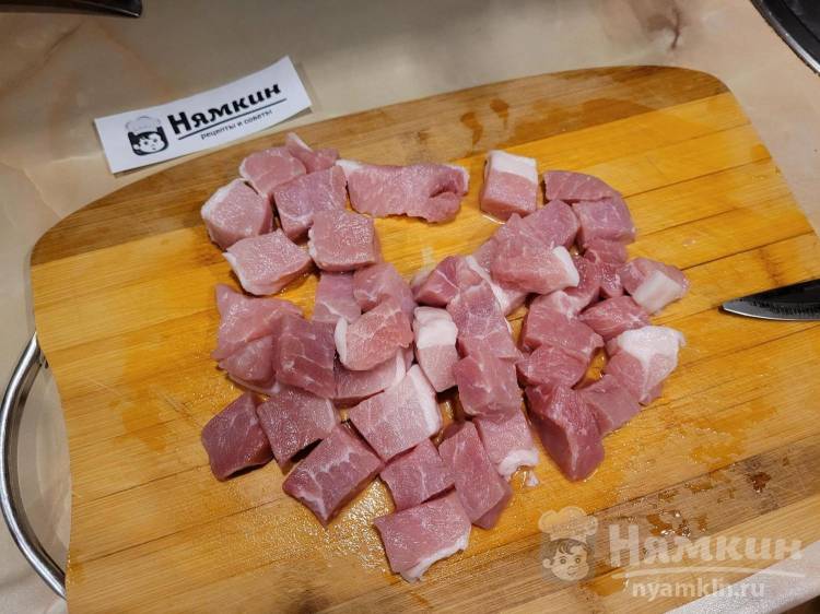 Вариант 2: Тушеная свинина на сковороде - новый рецепт