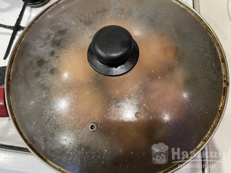 Котлеты из смешанного мясного фарша с луком на сковороде - фото шаг 13