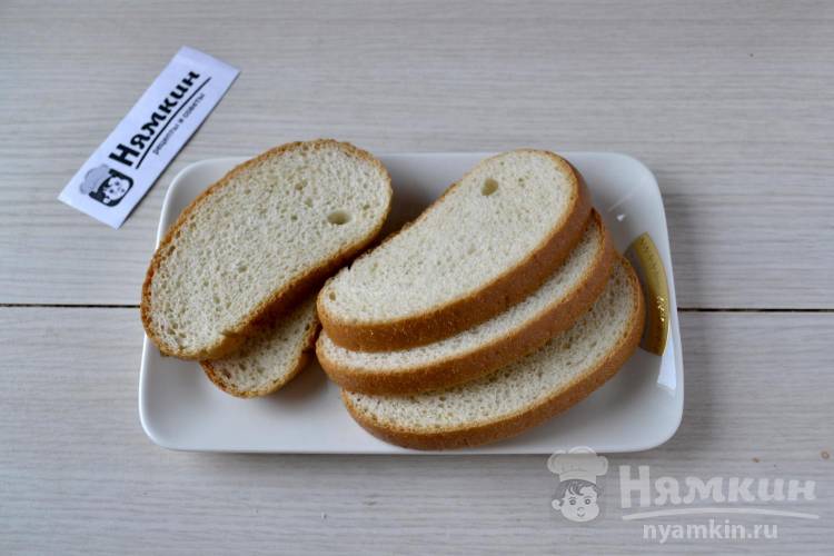 Жареный хлеб калорийность. Гренки из белого хлеба. Гренки из белого хлеба в КБ. Гренки из белого хлеба в упаковках. Гренки из батона 100 грамм.