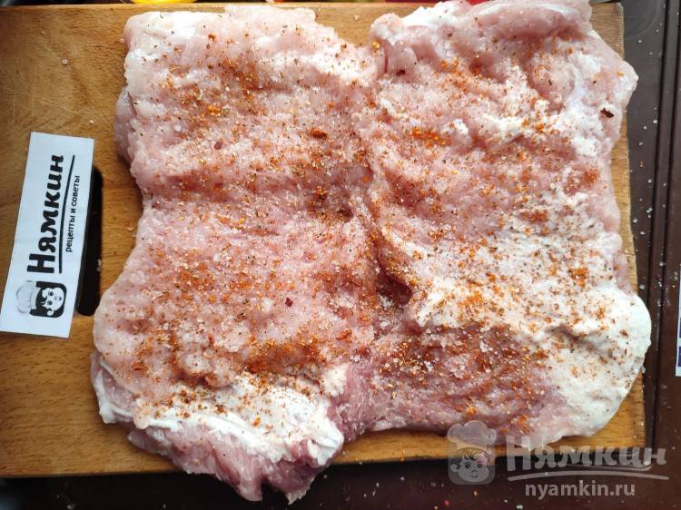 Антрекот из свинины в духовке рецепт