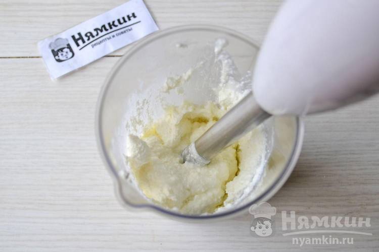Быстрый десерт без выпечки из творога и крыжовника в стаканчиках - фото шаг 5