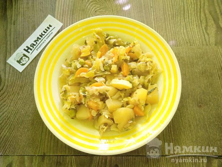 Постное рагу с кабачками, капустой и свежим зеленым горошком - фото шаг 13