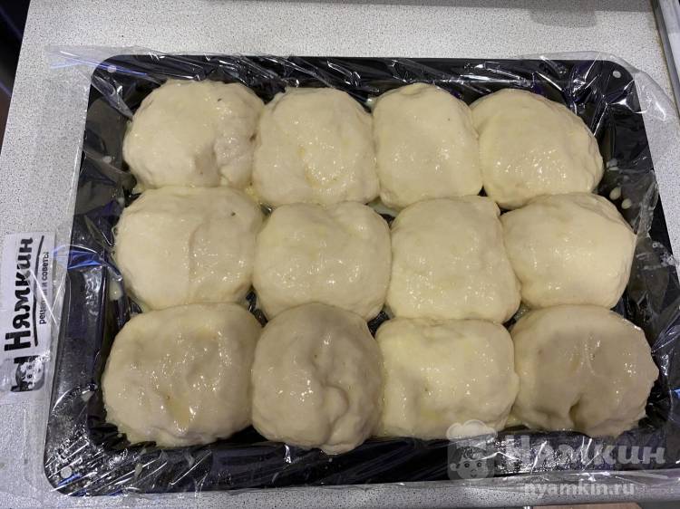 Пышные ванильные булочки с сахаром на дрожжах в духовке - фото шаг 15
