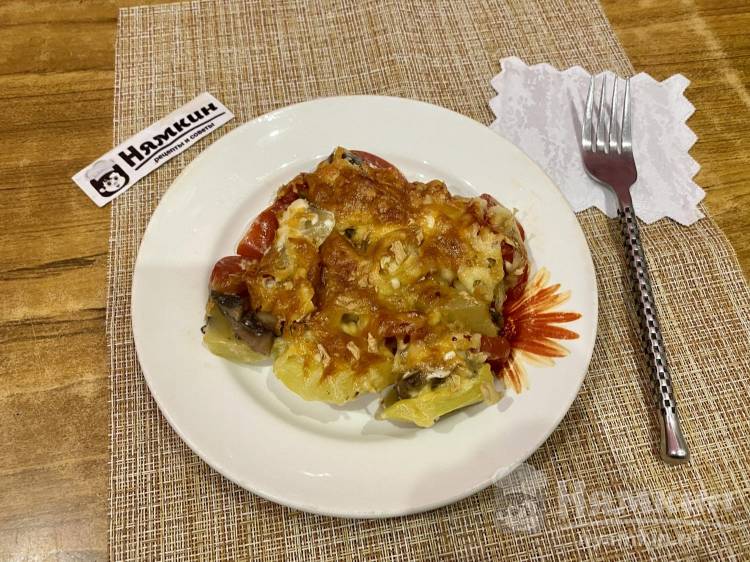 Кабачки с шампиньонами, сыром и овощами в духовке - фото шаг 14