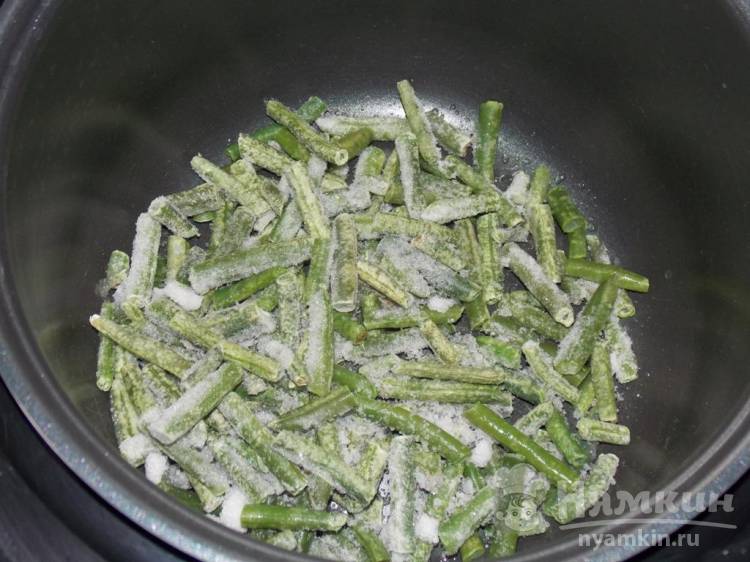 Постное овощное рагу с брокколи, стручковой фасолью и кукурузой в мультиварке - фото шаг 2