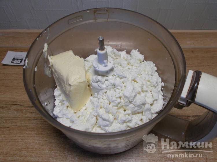 Творожная пасха в пасочнице без куриных яиц с курагой и маком - фото шаг 2