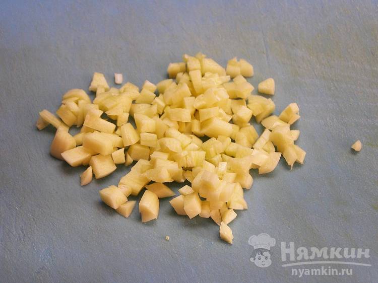 Гороховый суп с салом на бульоне из свиных костей - фото шаг 8