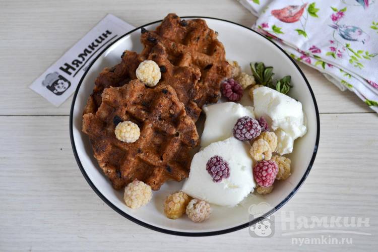 Творожно-шоколадные вафли из рисовой и кукурузной муки в электровафельнице - фото шаг 7