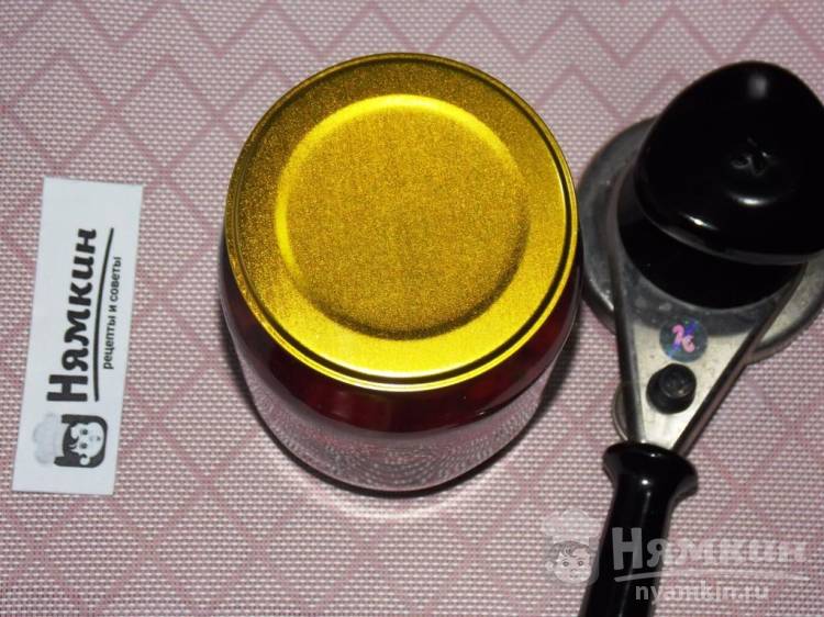 Компот из вишни с красной смородиной и лимоном на зиму - фото шаг 4
