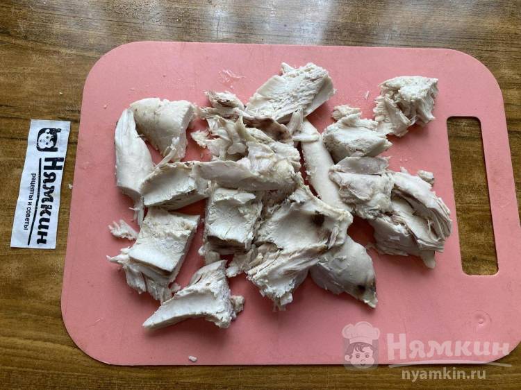 Куриная лапша с беби-картофелем и зажаркой из лука и моркови - фото шаг 7