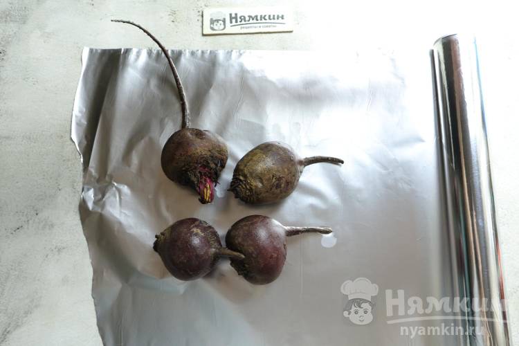 Шведский салат с маринованной свеклой и яблоками - фото шаг 1