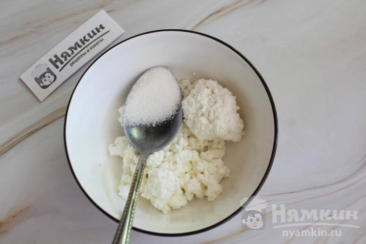 Дрожжевые блины на манке с творогом и джемом по-турецки - фото шаг 5