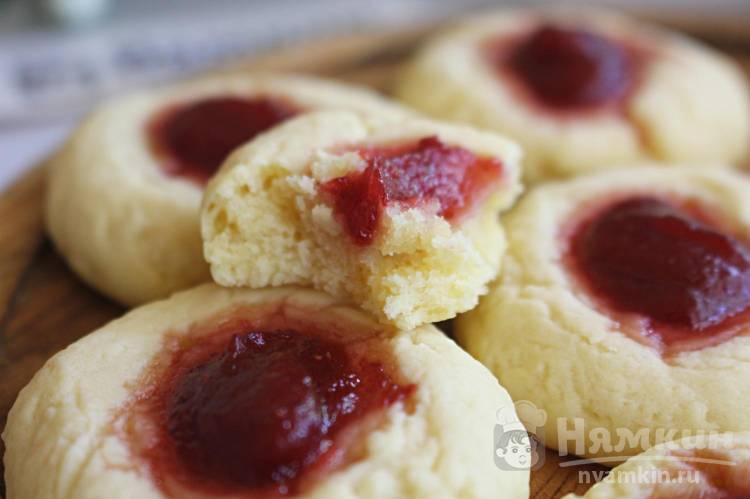 Вкусное печенье на сметане с клубничным джемом - фото шаг 10