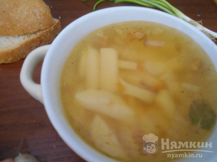 Картофельный суп со шкварками