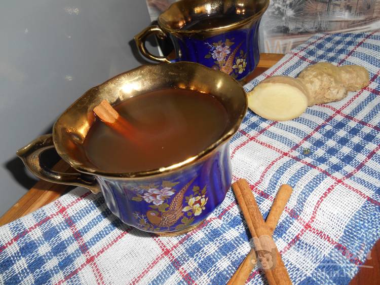 Чай с имбирем, корицей и натуральным медом