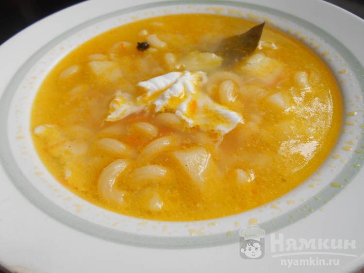 Постный суп с макаронами и яйцом
