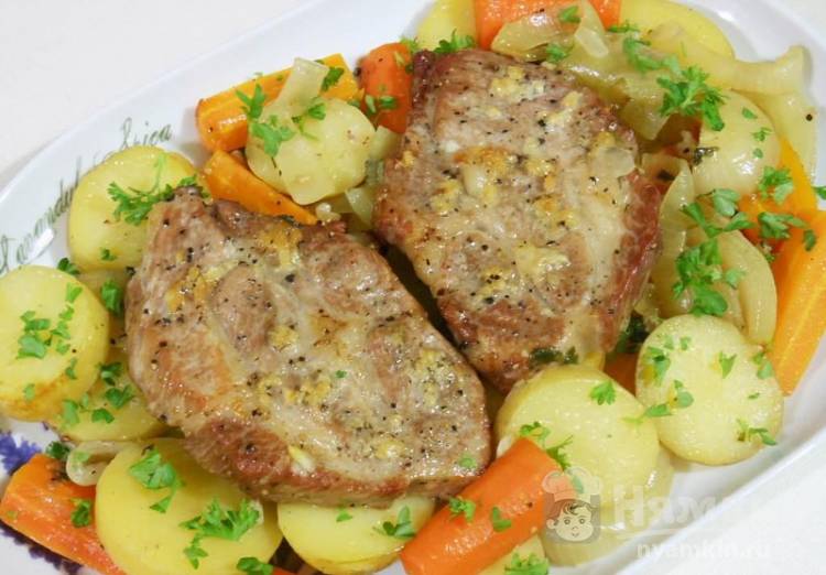 Свинина с картошкой в духовке рецепты с фото простые и вкусные