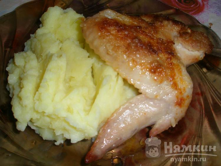 Курица с кайенским молотым перцем в муке