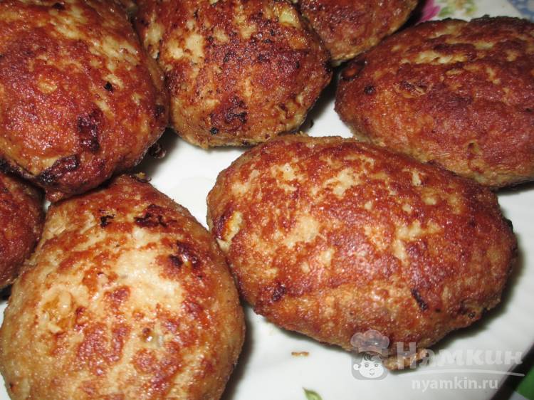 Котлеты из свинины - Простые и вкусные рецепты от компании «Тау-Март»