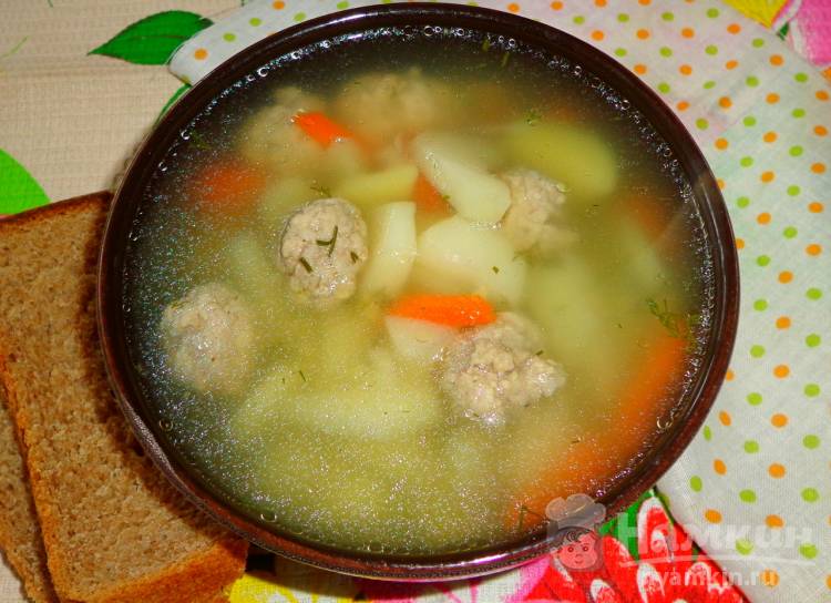 Пшенный суп с фрикадельками