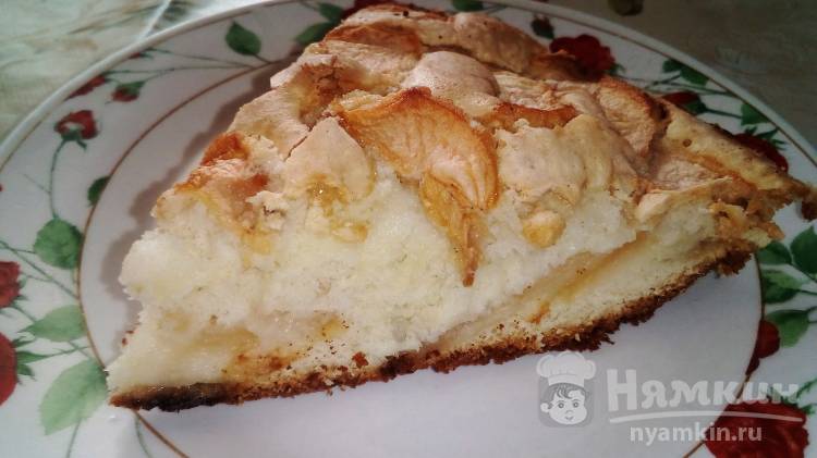 Ароматный яблочный пирог с ванилином