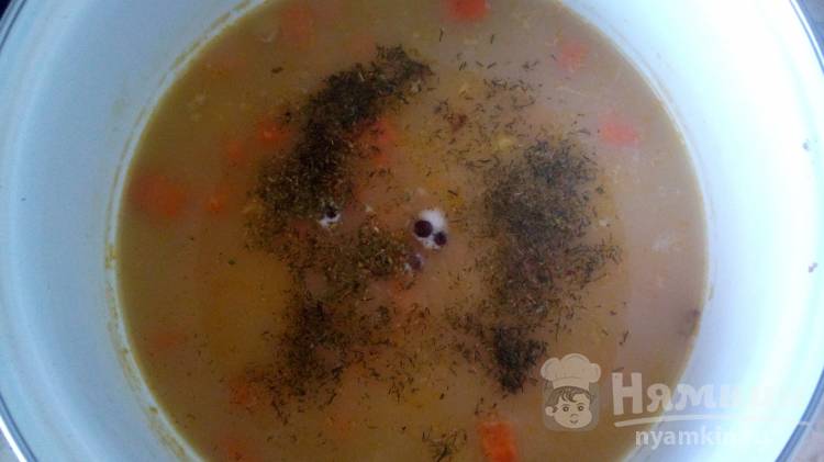 Гороховый суп с перловой крупой без мяса