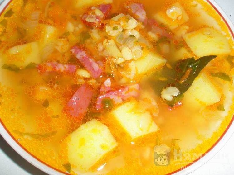 Как готовить вкусный гороховый суп с копчёной колбасой