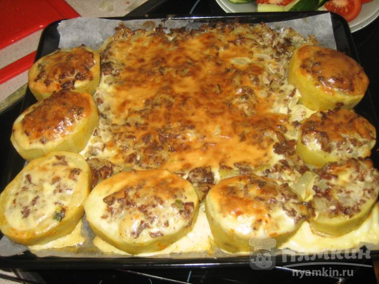 Картофельные тарталетки в духовке с луком и грибами