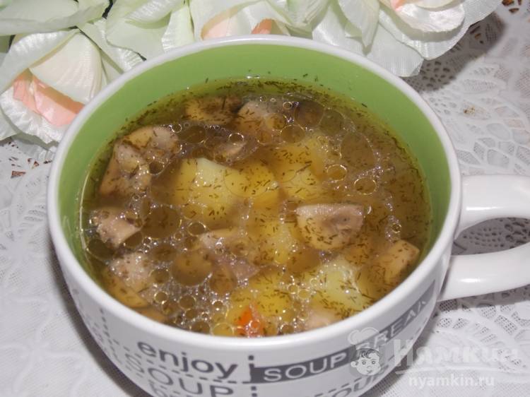 Картофельный суп с шампиньонами в мультиварке