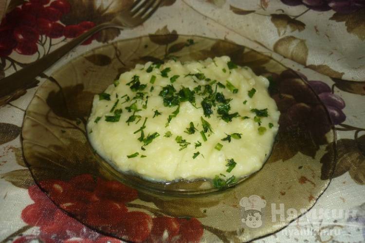 Картофельное пюре с молоком и зеленью