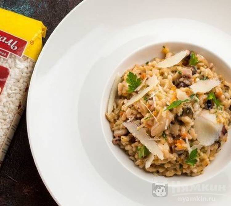 Жареный Рис с Драгоценными Камнями - Китайская Рецепты