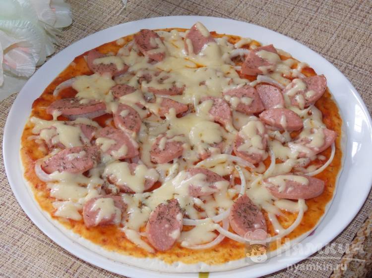 Пицца на готовой основе без томатов