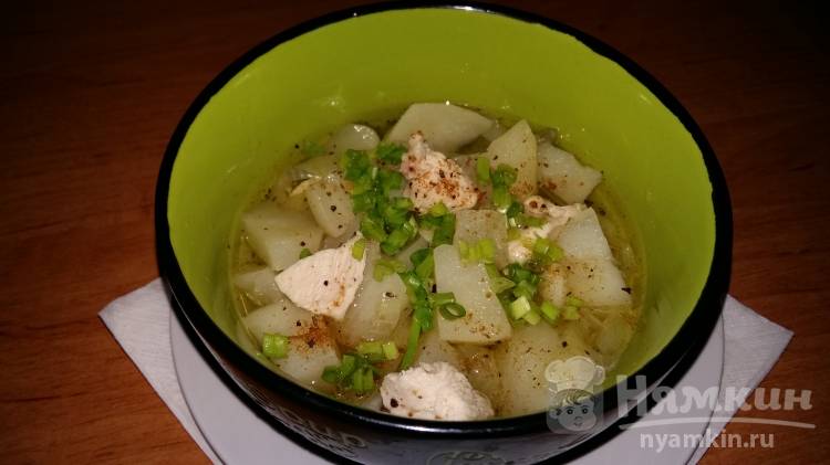 Густой картофельный суп с куриной грудкой