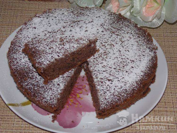 Ореховый пирог с какао в мультиварке