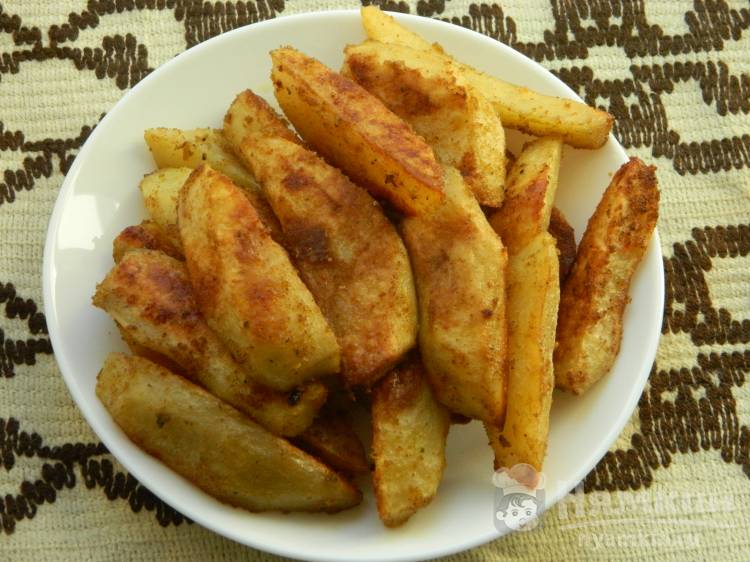 Картофельные дольки в сухарях