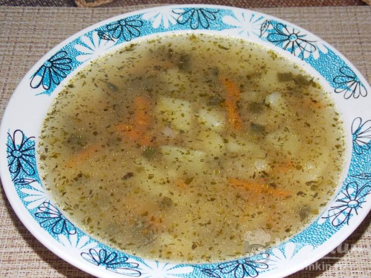 Постный суп с чечевицей в мультиварке