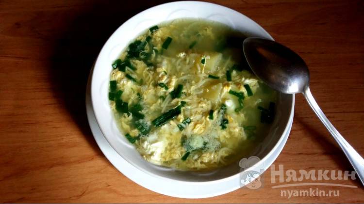 Густой суп с вермишелью и яйцами