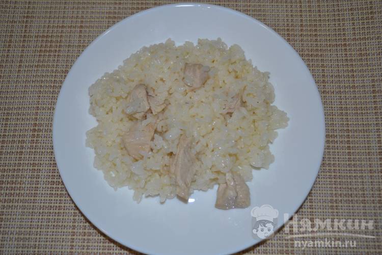Рис с куриной грудкой, тушенной в сливках – пошаговый рецепт приготовления с фото