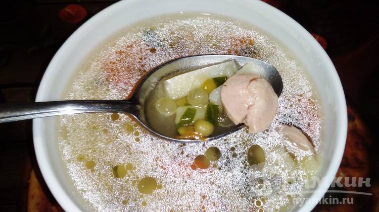 Рецепт куриного супа с зеленым горошком