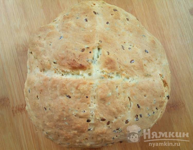 Пряный хлеб на кефире с семенами льна