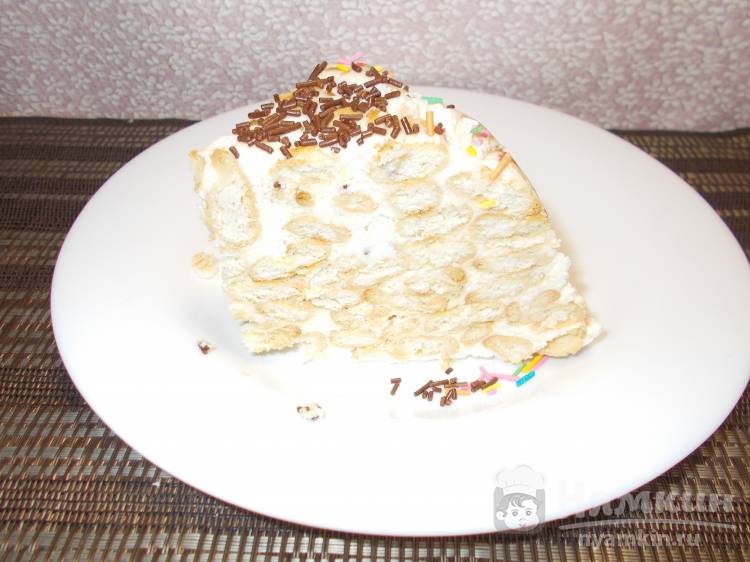 Быстрый торт из печенья «Рыбки» без выпечки