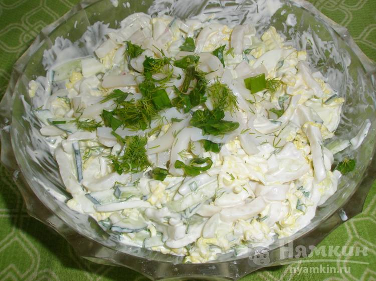 Как приготовить салат с капустой, огурцом и яйцом