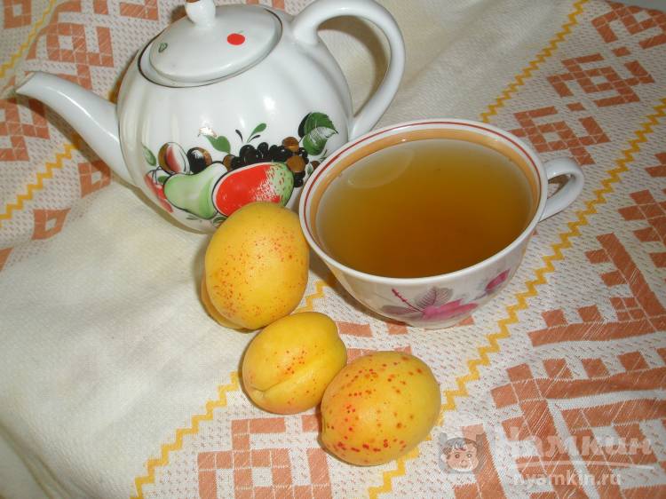 Зеленый чай с имбирем и абрикосом