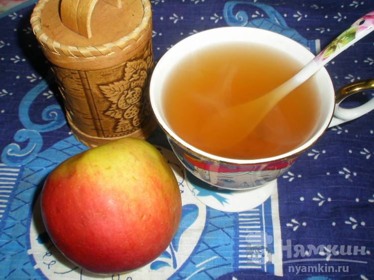 Черный чай с яблочно-имбирным вкусом