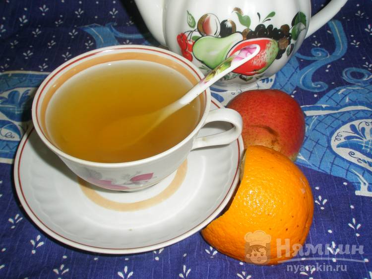 Фруктовый чай с апельсином и грушей