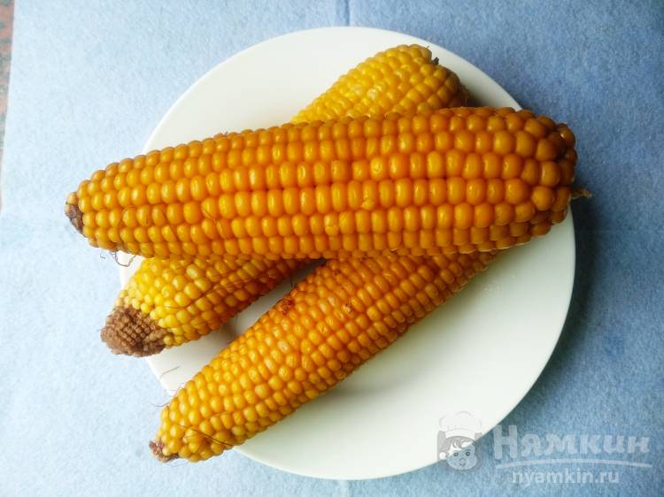 Нежная вареная кукуруза с сахаром